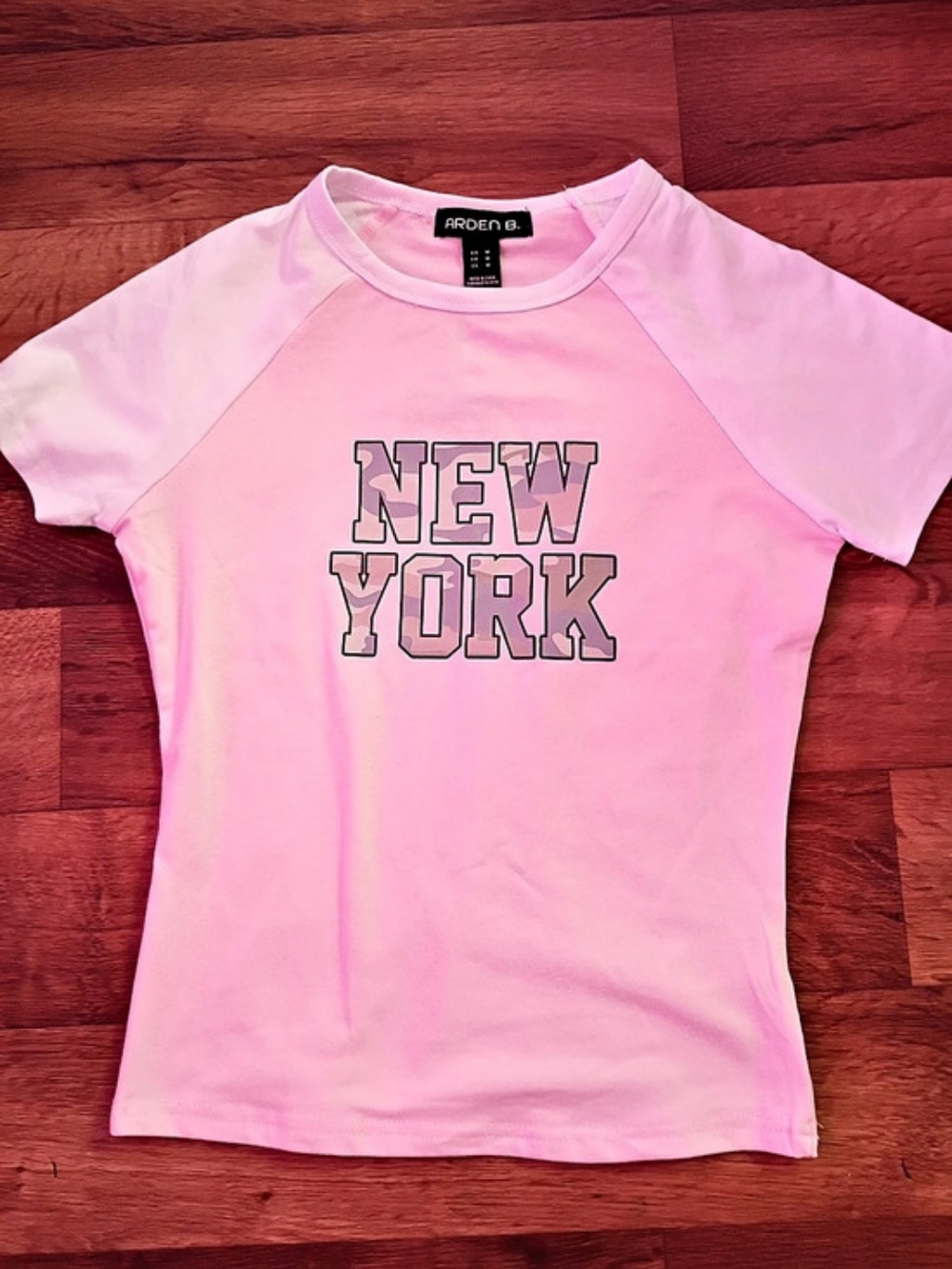 ARDEN B. New York Pink Short Sleeve Tee
